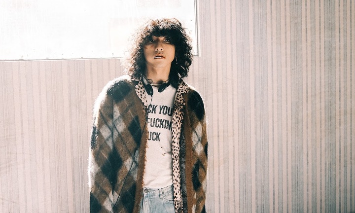 Bị gỡ MV vì có cảnh nhạy cảm, Sơn Tùng MT-P thiệt hại bao nhiêu tiền? 