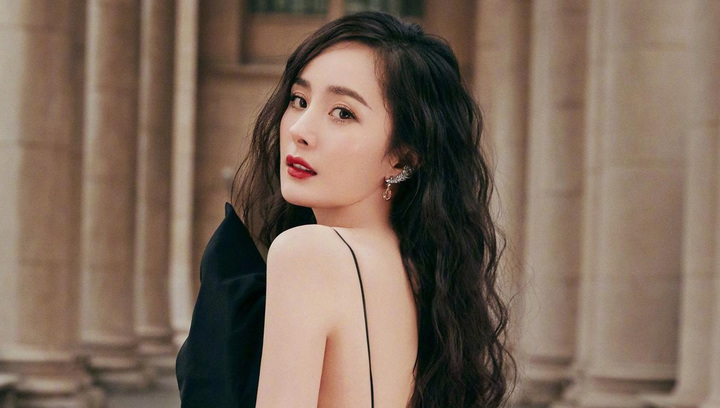 Tin tức sao Hoa ngữ mới nhất ngày 1/5: Dương Mịch tạm dừng hoạt động vì công việc quá tải 