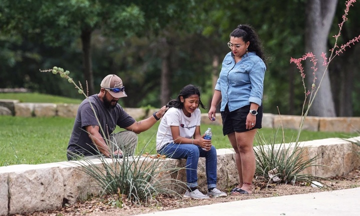 Cô giáo kể lại 