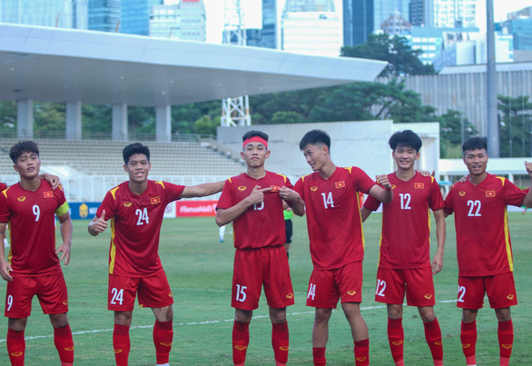 Chơi đội hình 10 người, U19 Việt Nam thắng đậm 4-0 trước Brunei