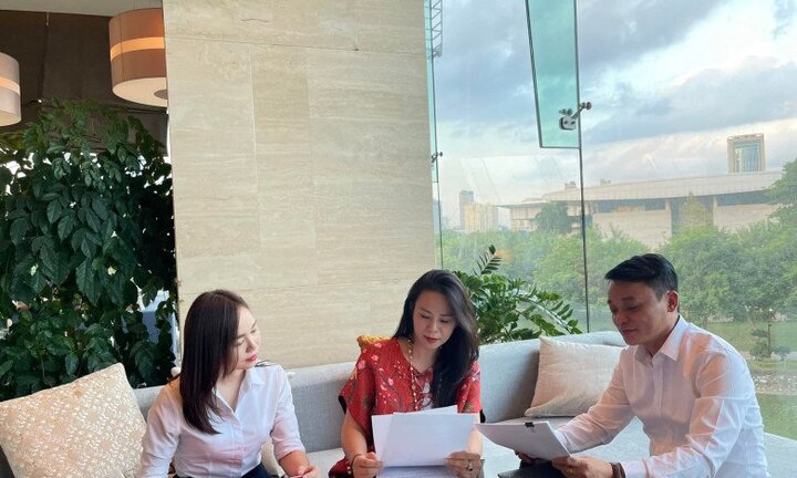 Bà Đào Lan Hương mời luật sư, khẳng định vẫn là vợ chồng với shark Bình