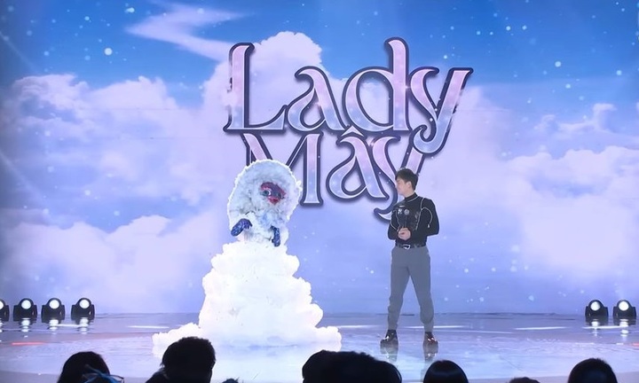 Ca Sĩ Mặt Nạ: Tranh cãi việc Lady Mây luôn hát bài mới, được nhắm đến vị trí quán quân