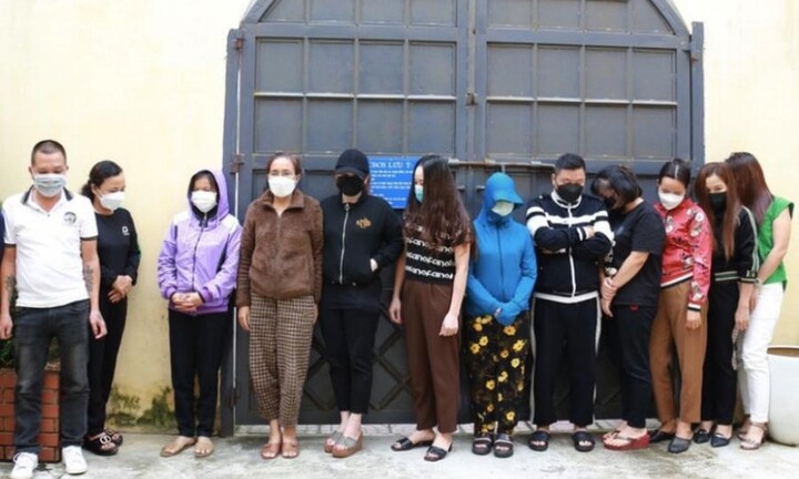 Phá đường dây lô đề giao dịch gần 500 triệu đồng/ngày: