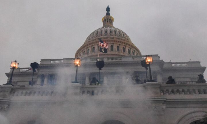 Ông Donald Trump bị triệu tập đối chất vụ bạo loạn ở Đồi Capitol