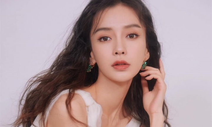 Tin tức sao Hoa ngữ mới nhất ngày 27/10: Angelababy sợ lặp lại sai lầm sau đổ vỡ với Huỳnh Hiểu Minh