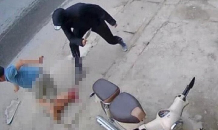 Tin tức pháp luật mới ngày 12/11: Truy nã đối tượng chém đứt chân người đàn ông