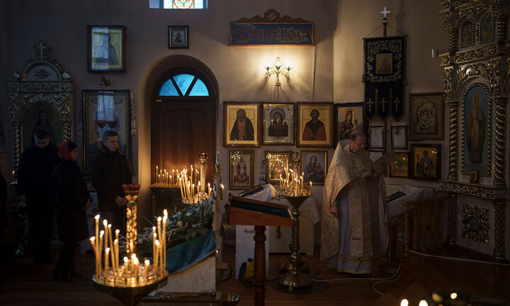 Tình hình Nga - Ukraine: Lo ngại pháo kích dữ dội vào đêm Giao thừa