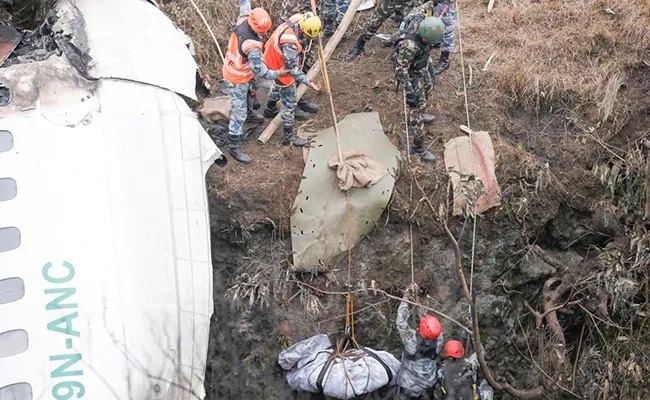 Tai nạn máy bay ở Nepal: Tiếp tục tìm kiếm hai hành khách cuối cùng