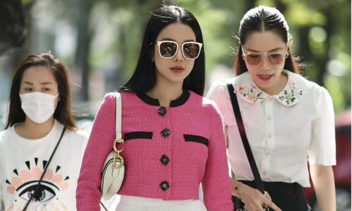 Hậu ly hôn: Diệp Lâm Anh ở nhà thuê, cật lực kiếm tiền nuôi con