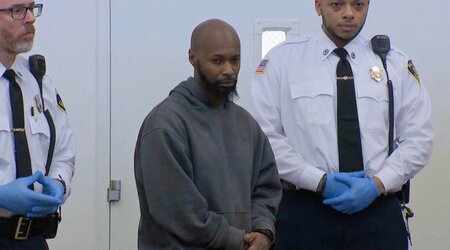 Người đàn ông bị bắt sau 12 năm, vật chứng bất ngờ từ củ khoai lang