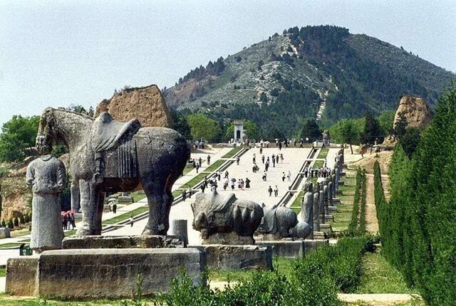 Tiết lộ số lần 'nơi yên nghỉ' của Võ Tắc Thiên bị mộ tặc 'ghé thăm' nhưng bất thành