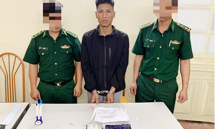 Sơn La: Bắt giữ đối tượng được thuê vận chuyển heroin với giá 1 triệu đồng
