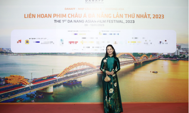 NSND Lan Hương lên tiếng phủ nhận nghi vấn ưu ái phim 