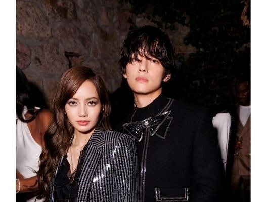 Tạp chí đình đám nhầm tên Lisa (Blackpink) thành Jennie