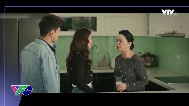 'Gia đình mình vui bất thình lình' tập 25 preview: Rắc rối đến với Danh và Trâm Anh