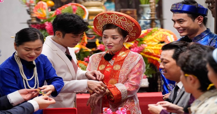 Màn kết hôn giả của Puka và Gin Tuấn Kiệt gây sốt cộng đồng mạng
