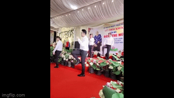 Dân tình xôn xao trước 