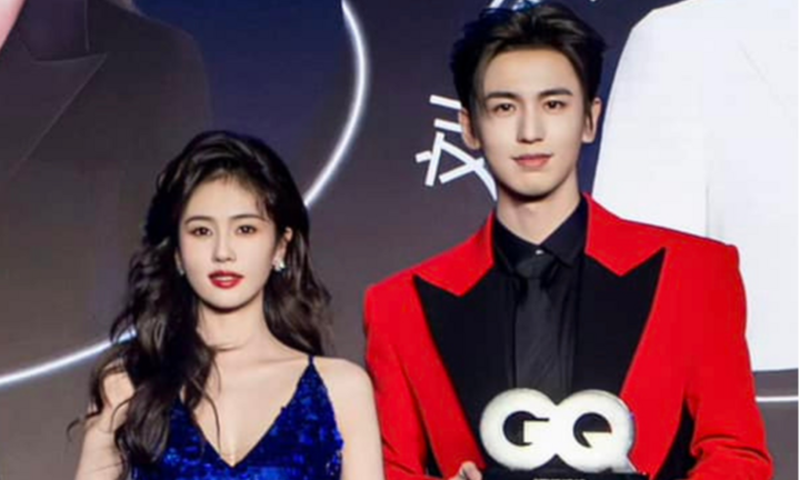 Tin tức sao Hoa ngữ mới nhất ngày 31/12: Fans rần rần trước tin vui của cặp đôi Bạch Lộc và Trương Lăng Hách sau thời gian dài yêu đương