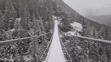 Xao xuyến cảnh mùa đông tuyệt đẹp ở British Columbia
