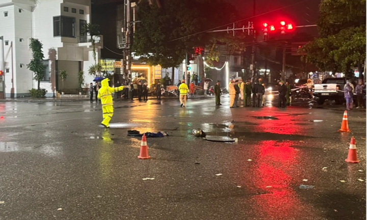 Khởi tố tài xế xe bán tải gây tai nạn, khiến 3 người tử vong ở Quảng Ninh