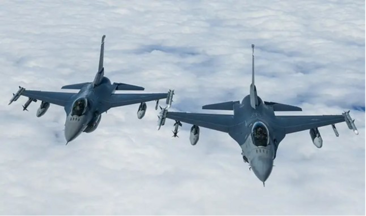 Ukraine chuẩn bị nhận 6 máy bay chiến đấu F-16