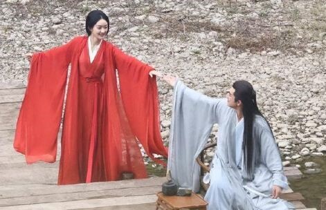 Triệu Lệ Dĩnh và Lâm Canh Tân vướng nghi vấn