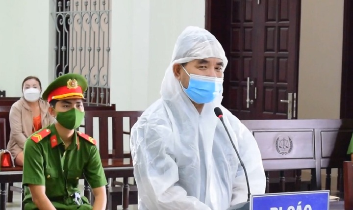 Dượng rể 4 lần hiếp dâm cháu bị tuyên phạt 20 năm tù