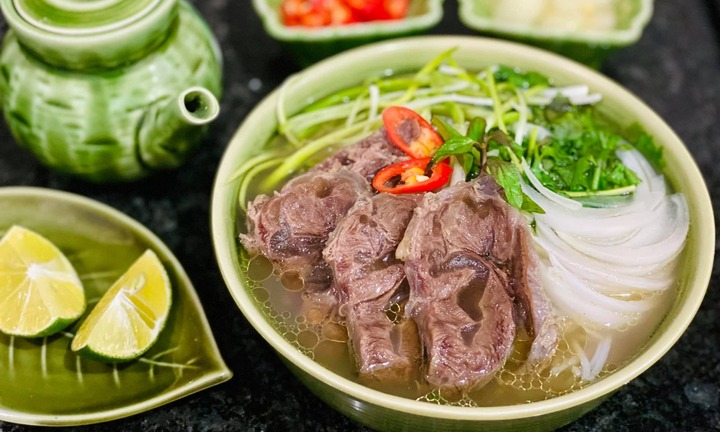 Bật mí cách nấu phở bò chuẩn vị Hà Nội