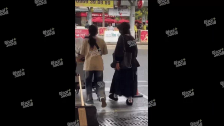 Hoàng Thùy Linh sánh đôi Đen Vâu về nhà riêng, lộ chi tiết gây chú ý