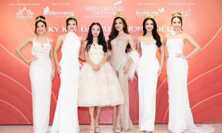 Ngày 25/4, tòa xét xử vụ Bệnh viện thẩm mỹ Nam An kiện Công ty Sen Vàng