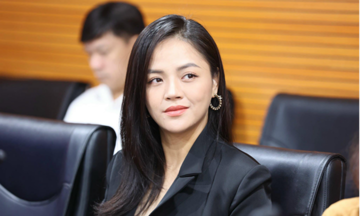 Thu Quỳnh nói gì khi vướng tranh cãi 2 lần làm mẹ đơn thân?