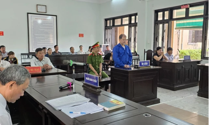 Đâm Chủ tịch phường trọng thương, người đàn ông lãnh án tù