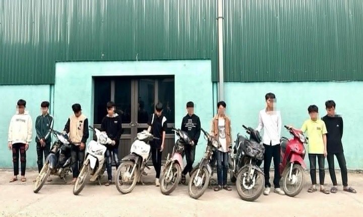 Xử phạt hàng loạt học sinh cấp 3 vi phạm luật giao thông