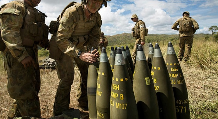 Máy bay không người lái khó giúp Ukraine bù đắp việc thiếu đạn pháo