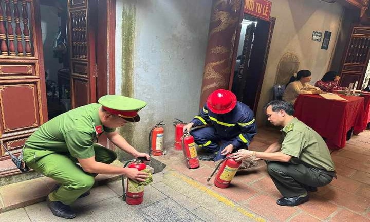 Công an tỉnh Phú Thọ: Bảo đảm an toàn PCCC và CNCH trong lễ hội Giỗ Tổ Hùng Vương