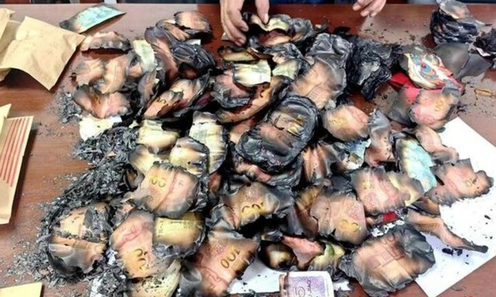 Mất mát cả tỷ đồng tiền tiết kiệm vì hỏa hoạn, người đàn ông cầu cứu ngân hàng