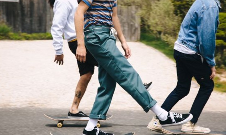 Có được sử dụng bàn trượt khi tham gia giao thông đường bộ?