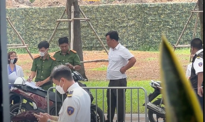 Đi tập thể dục trên đường Cầu Vồng 3, hoảng hồn phát hiện người chết