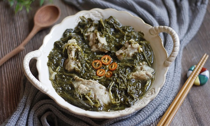 Loại lá ngày xưa cho trâu bò ăn, nay thành đặc sản giàu dinh dưỡng