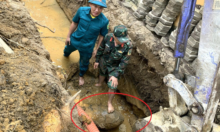 Tin thời sự nóng mới nhất ngày 27/4: Phát hiện bom nặng 340kg còn nguyên ngòi nổ
