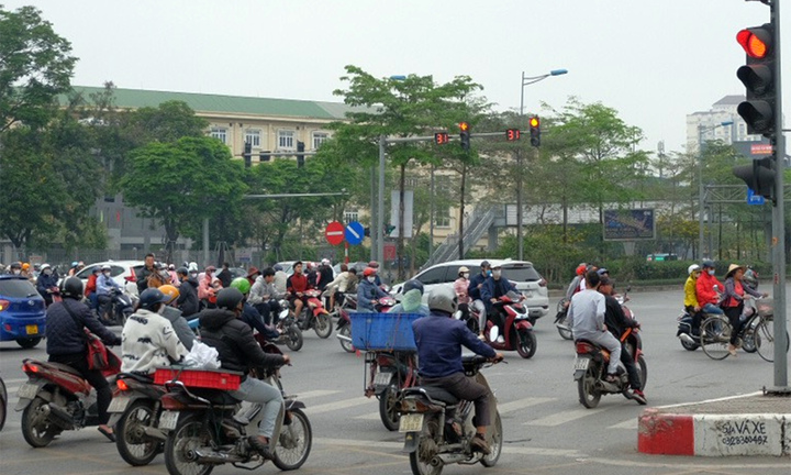 Trường hợp nào vượt đèn đỏ không bị xử phạt?