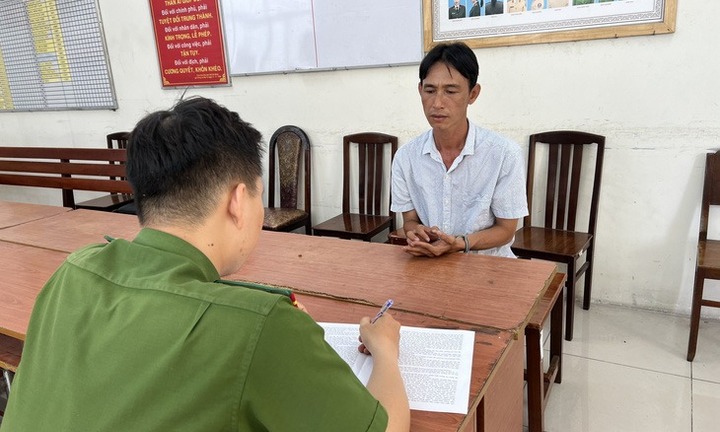 Bắt đối tượng kề dao uy hiếp nữ tài xế, buộc đưa 100 triệu đồng ở TP.HCM