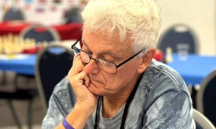 Cao thủ cờ vua nước Anh, 15 tuổi đã đỗ ĐH Oxford giờ ra sao?