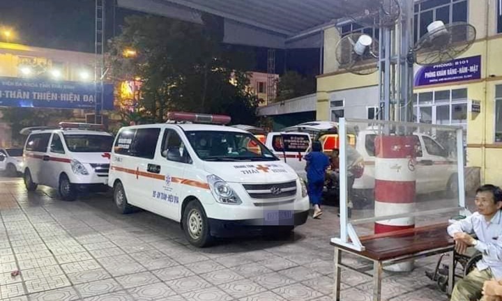 Tình hình sức khỏe những người nhập viện sau ăn tiệc cưới hàng xóm tại Thái Bình