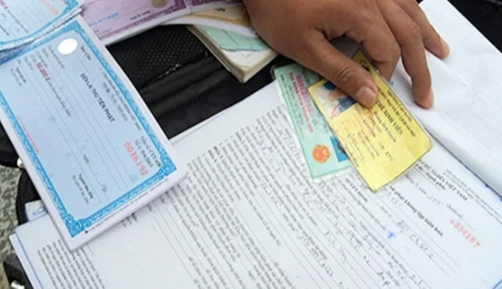 Quá hạn nộp phạt vi phạm giao thông có được trả lại giấy tờ xe?