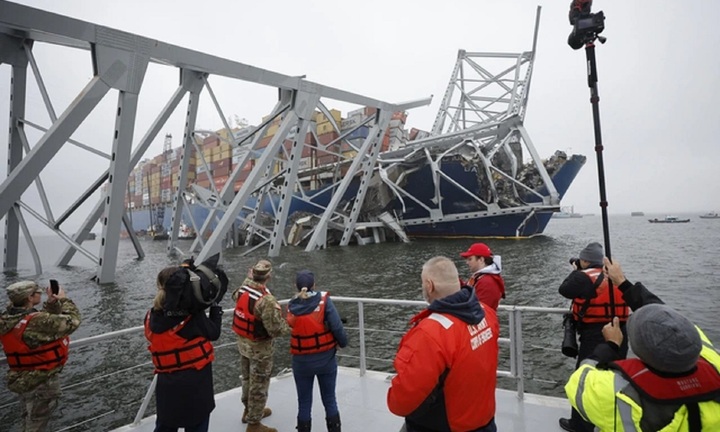 Vụ sập cầu ở Mỹ: Tìm thấy thi thể nạn nhân mất tích cuối cùng