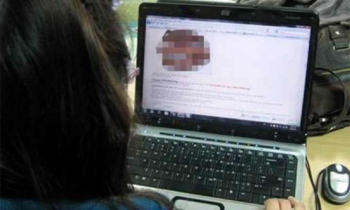 Hẹn hò online quay clip 