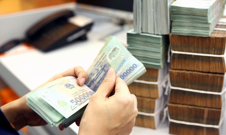 Khẩn trương hoàn thiện báo cáo Bộ Chính trị về cải cách tiền lương trong tháng 5