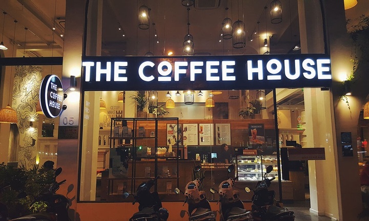 The Coffee House lên tiếng về vụ việc nữ bác sỹ bị tai nạn khi uống cafe