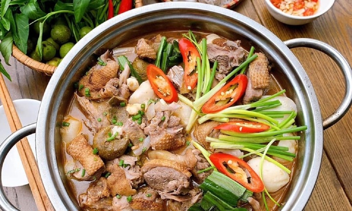 Cách nấu vịt om sấu thơm ngon, đậm đà chuẩn vị miền Bắc